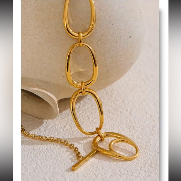 Modern Chunky Gold Plated Chain Necklace – 16.9” Stainless Steel - Picture 3 of 16